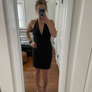 DO+BE NWT low v neck mini back dress size M